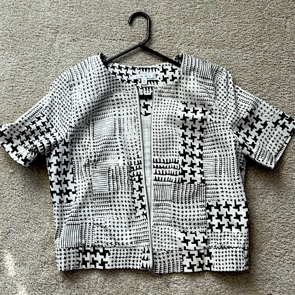CAbi EUC black and white double zipper crop jacket with elastic back